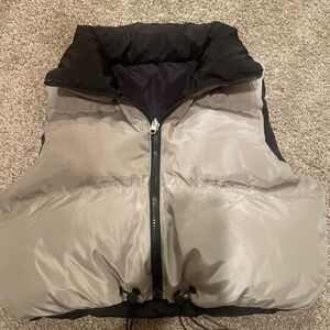 green puffer zipper vest